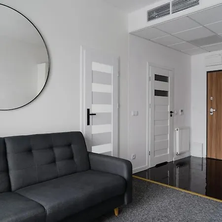 Concierge Expo Xxi * ורשה